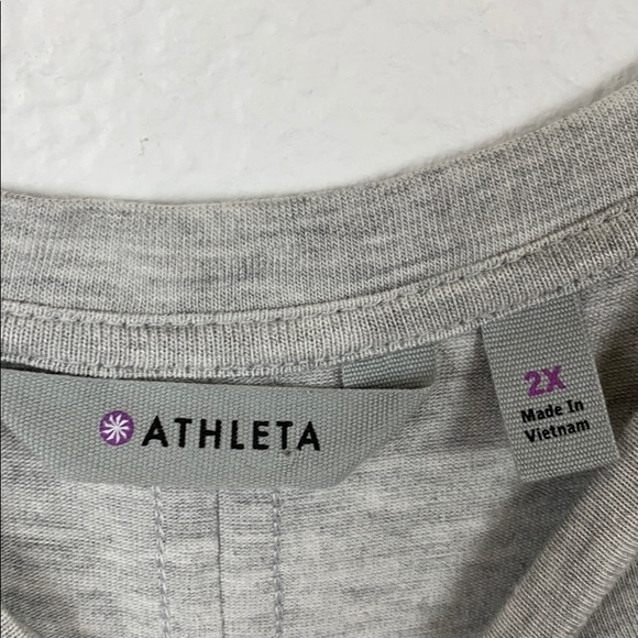 SOLD NWT Athleta Threadlight Layering Long Sleeve - Picture 3 of 6